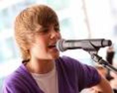 JUSTIN BIEBER - poze justin bieber new