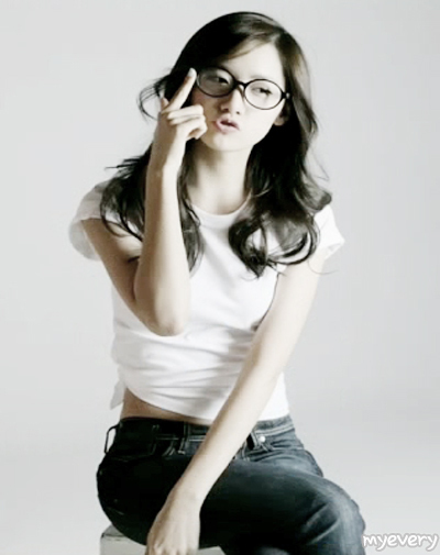 f00292454a24170df1dde - Yoona