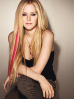 20143673_GVGSUTPXE - Avrile Lavigne