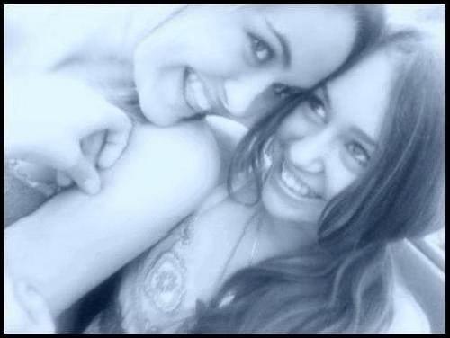 3764410921a4269826336b580543711l