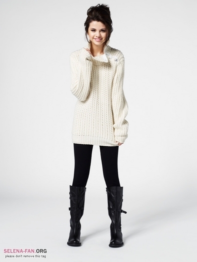 12308214_SOEZOVJYL - Selena Gomez