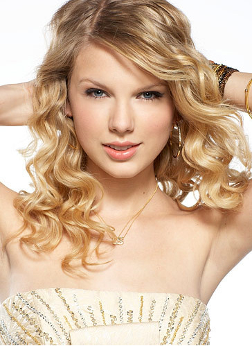 003 - Taylor Swift