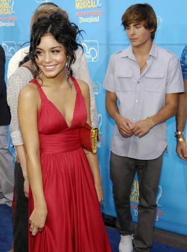 High_School_Musical_2_1242334739_2_2007 - Vanessa Hudgens