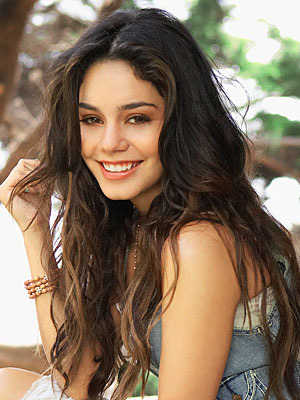 KZRWCKJDKZSQBZJVURF - Vanessa Hudgens