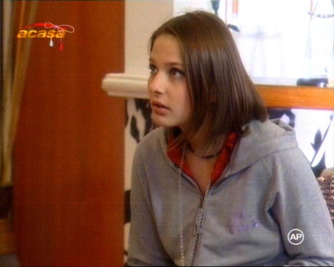 LZNVVWCRBJJBTTWMMNU - Adina Galupa