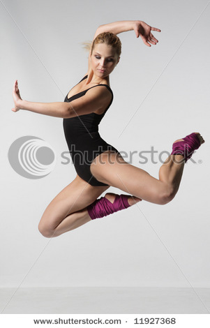 stock-photo-sport-style-girl-in-black-swimsuit-jumping-11927368 - DaNss_xD