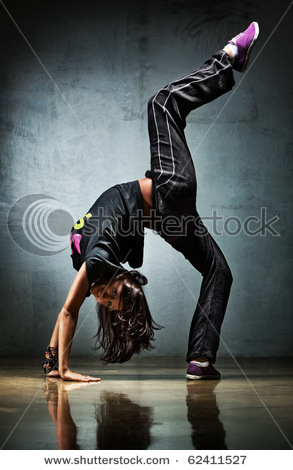 stock-photo-young-woman-dancer-on-wall-background-62411527 - DaNss_xD