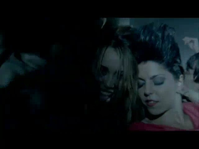  - x Miley Cyrus - Who owns my hart - Screen Captures 2010