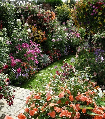 3176668744_8c081e0134_b