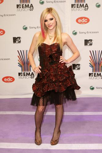 005 - Avril Lavigne