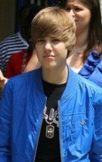 17856182_CXSDBLFWG - Justin Bieber