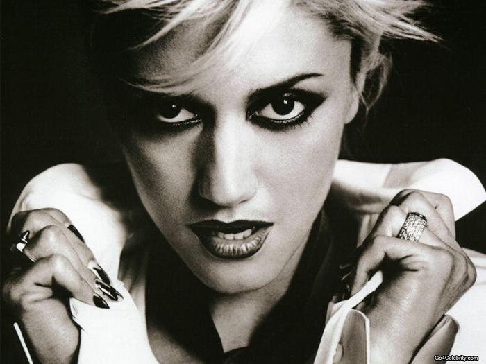 Gwen-Stefani-gwen-stefani-8141452-1024-768
