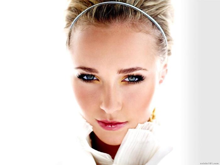 Hayden-Panettiere-hayden-panettiere-4730131-1024-768 - Hayden Panettiere