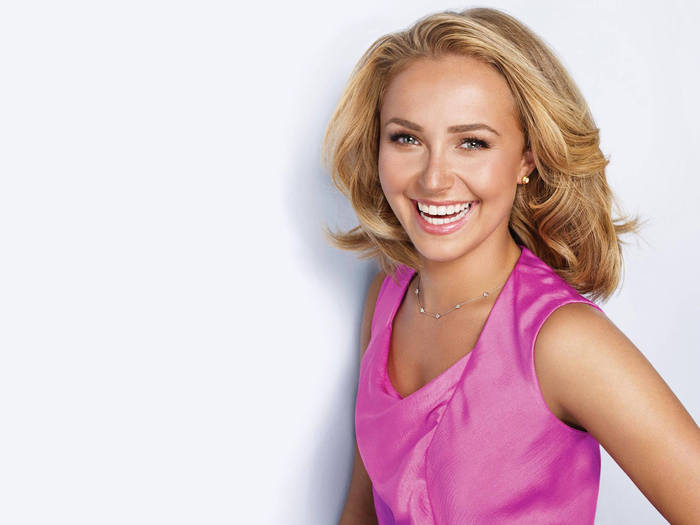 Hayden-Pretty-Wallpaper-hayden-panettiere-10280714-1920-1440