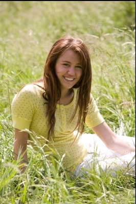  - x Hannah Montana - The Movie 2009 - Behind The Scenes 2009