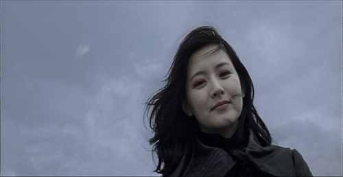 lee-youngae-goddess-smile