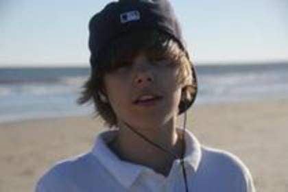 11395330_HECYARCEU - justin bieber