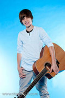 11395639_YDHFZARTW - justin bieber