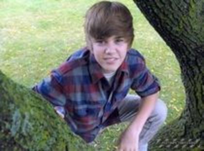 11399357_RPRDAIAQQ - justin bieber
