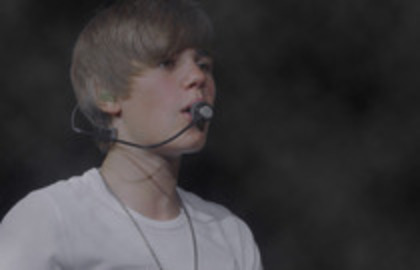 23696669_DCJVSHFMZ - 0-0justin bieber