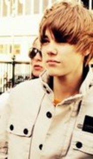 23696721_HUAFOWBFV - 0-0justin bieber