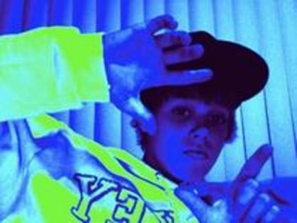 23696838_WUMXQZUZJ - 0-0justin bieber