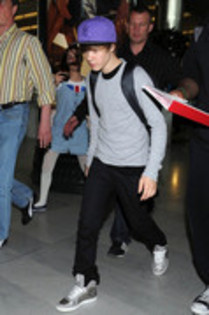 23697024_BHRAJRTLM - 0-0justin bieber