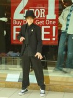 23697154_GSWKZMIYD - 0-0justin bieber