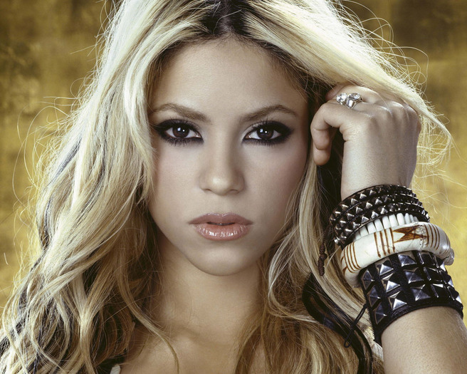 Shakira-shakira-222007_1280_1024 - Shakira