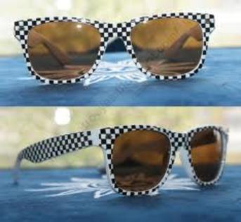 imagesfsdxfcva - concurs ochelari de soare negri VS ochelari de soare maro