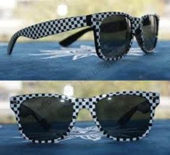 imagesoare - concurs ochelari de soare negri VS ochelari de soare maro