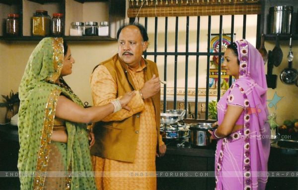 Culoarea fericirii (72) - Sapna Babul Ka Bidaai