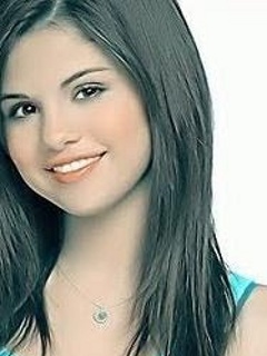 Selena(2)