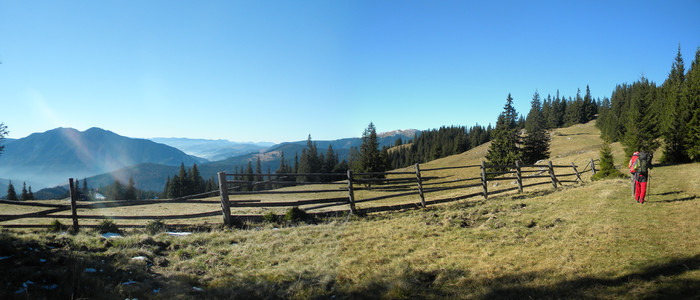 rarau 7; spre popii raraului , in gol alpin
