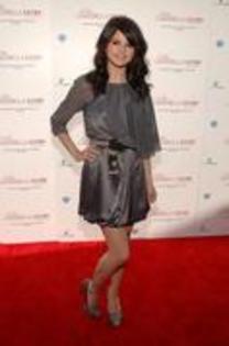 13933146_OWOBRVOHU[1]