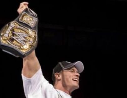 video-john-cena-face-show-intr-o-parodie-la-celebrul-serial-24_size3 - wrestling