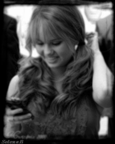 0068795941 - 0 - - Glitery - Pics - Debby