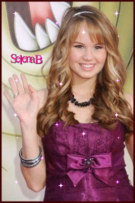 0068828573 - 0 - - Glitery - Pics - Debby