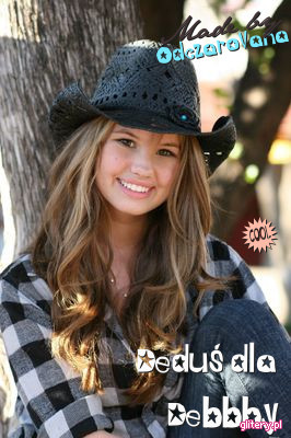0069881129 - 0 - - Glitery - Pics - Debby