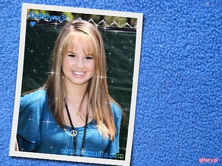 0070684781 - 0 - - Glitery - Pics - Debby