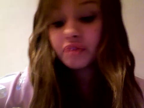 Debby Ryan Questions #1 074 - 0 - - Pozele - mele - cu - Debbz