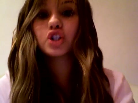 Debby Ryan Questions #1 090 - 0 - - Pozele - mele - cu - Debbz