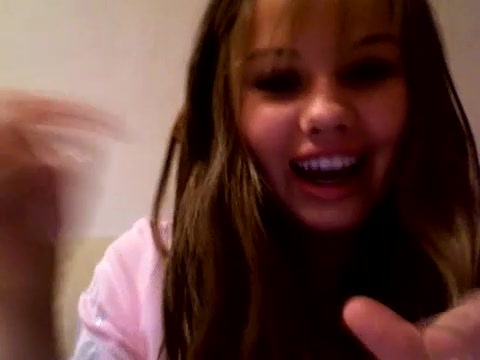 Debby Ryan Questions #1 117 - 0 - - Pozele - mele - cu - Debbz