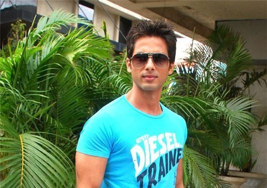 62961_148851208490063_100000 - SHAHID KAPOOR 5