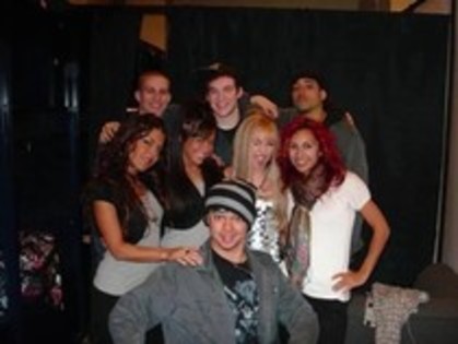 22371917_UGIRLBPFX - miley cyrus