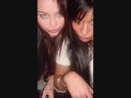 22371918_VBUWRFQLF - miley cyrus