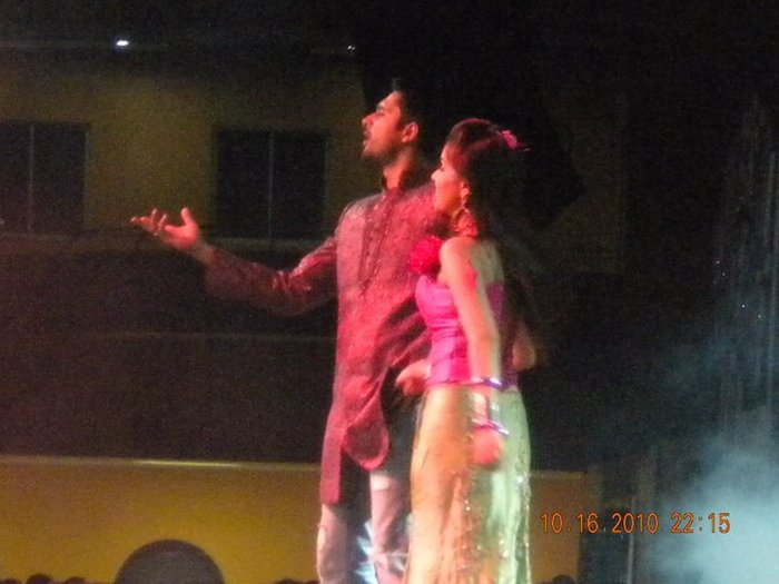 72720165609446790387100