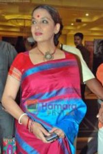 thumb_Shabana Azmi at Bharat N Dorris Awards in J W Marriott on 8th Sep 2009 (151) - ShAbAnA AzMi