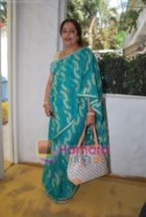 thumb_Kiron Kher at Neha Agarwal_s Luxe Lover collection preview in Olive, Bandra, Mumbai on 25th Ma thumb_Kiron Kher at Neha Agarwal_s Luxe Lover collection preview in Olive, Bandra, Mumbai on 25th Ma