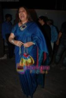 thumb_Kiron Kher at Shefali Shah_s bash in   Vie Lounge on May 7th 2008(30)